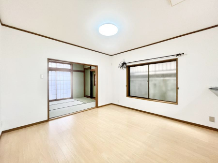 ���̑����ρ@�אڂ̘a�����J������΂���ɍL�X��Ԃ�