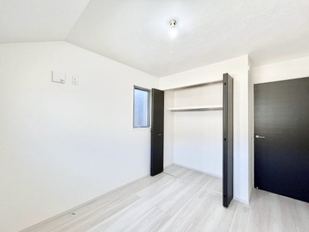 �q�������@�q�������ɂ��������߂Ȏ��[�X�y�[�X�����Ղ�̋���