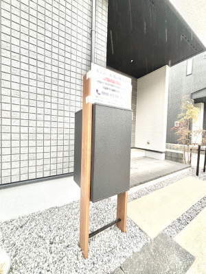 ���̑��@�V���v���f�U�C���̃|�X�g�B