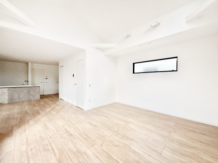 ���̑����ρ@25���̂�Ƃ肠�郊�r���O�B�Ƒ����W�܂郊�r���O�͏��g�[�t���ŉ��K�ł��B