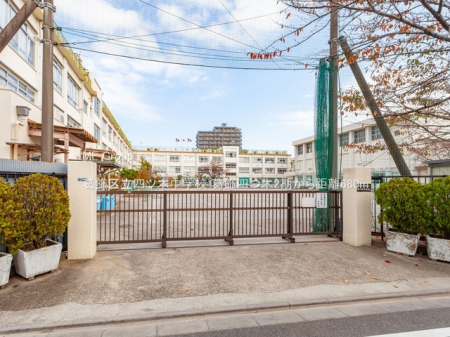 ���ӊ��@���w�Z 680m �����旧�l�c�ؒ��w�Z