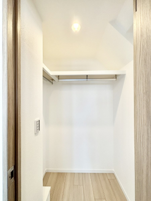 ���̑��@�E�H�[�N�C���N���[�[�b�g�̊��p�Ő�����ԃX�b�L�� 