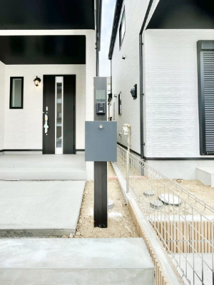 ���̑��@�V���v���f�U�C���̃|�X�g�B