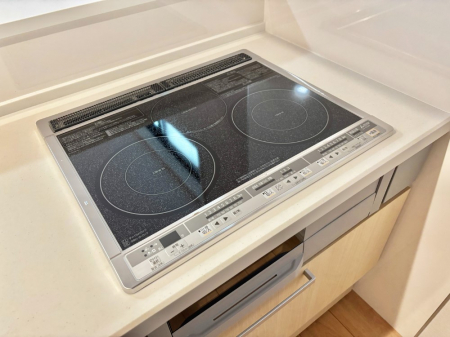 ���̑����ρ@IH�N�b�L���O�q�[�^�[�͓V�̒����ʂ��t���b�g�Ȃ̂Œ�����̓T�b�ƈ�@�����邾���I