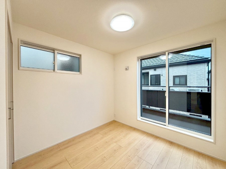 ���̑����ρ@�o���R�j�[���J�������v���X���Ă����m��