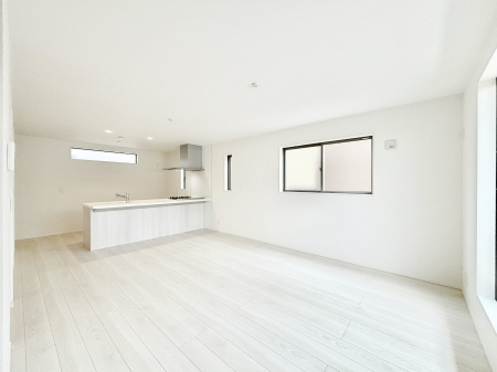 ���r���O�@�Ƒ��c���̎��Ԃ����������Ȃ��났�̃��r���O�_�C�j���O�B   �@