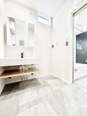 ���̑��@�������̂�����K��Ԃł��B�����̐g�x�x���C�����ǂ����g�������܂��I