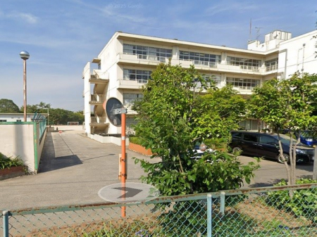 ���ӊ��@���w�Z 1520m ���P�J�s������ӏ��w�Z