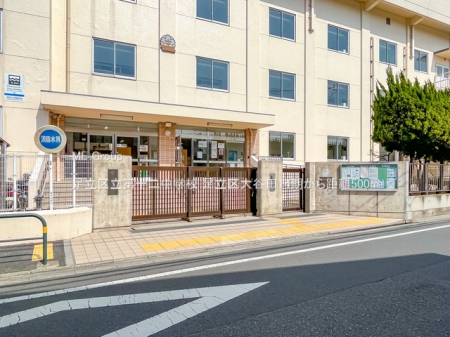 ���ӊ��@���w�Z 500m �����旧��\�񒆊w�Z