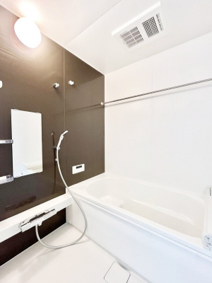 �����@����̔�������Ă���閾�邢�������̂���o�X���[��