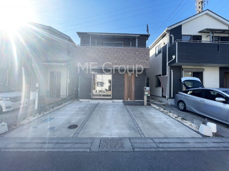 �@�����Ɍ������Ȃ����ԃX�y�[�X�B�@