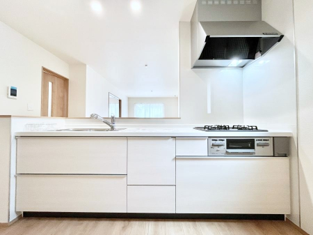 �L�b�`���@�������������I�ɁA�y�����I�V�X�e���L�b�`��  