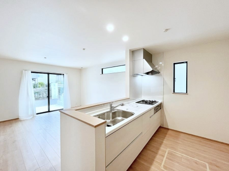 �L�b�`���@�J�E���^�[�z���Ɋy����������ׂ�B�����̂������������Ɣ��������Ȃ肻���ł��ˁB