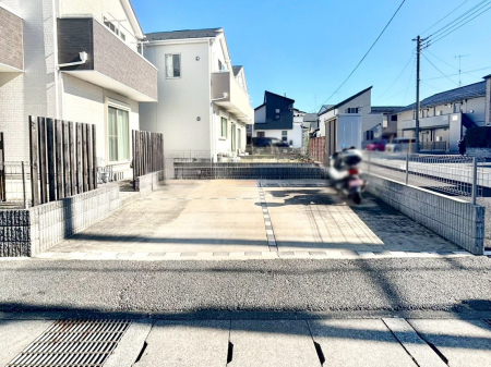 �@�����Ɍ������Ȃ����ԃX�y�[�X�B