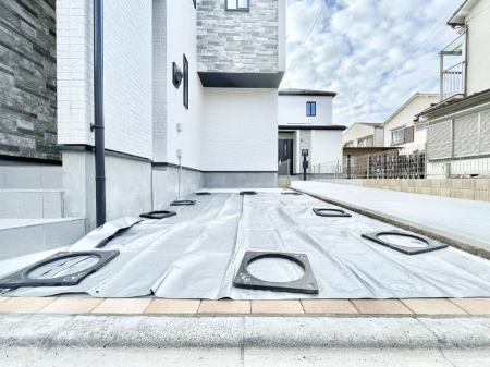 �@�����Ɍ������Ȃ����ԃX�y�[�X�B