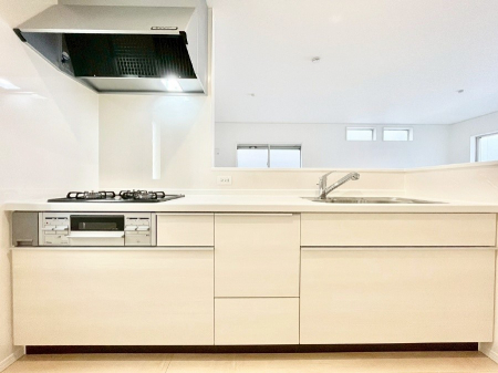 �L�b�`���@��Ƃ肠��L�b�`���ł͂��Ƒ��Ɗy�������������ł��܂��B