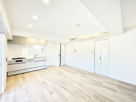 ���̑����ρ@�V���v���ȃf�U�C���Ȃ̂ŃC���e���A���l����̂��y���݂ł��ˁI