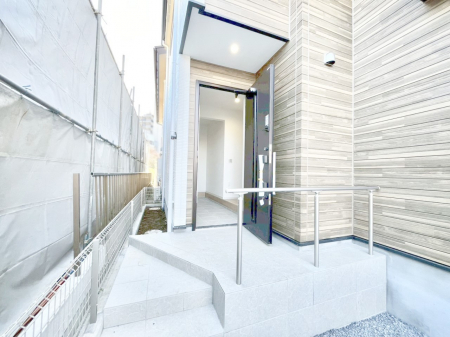 ���ց@���֑O�͉����t���ŉJ���~���Ă��Ă��G��ɂ����ł��B