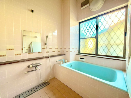 �����@�������������͋C�ł�����肨��������������o�X���[��