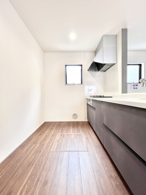 �L�b�`���@��Ƃ肠��L�b�`���ł͂��Ƒ��Ɗy�������������ł��܂��B