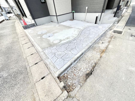 �@�����Ɍ������Ȃ����ԃX�y�[�X�B