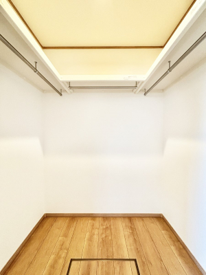 ���̑��@�ߗނ��n���K�[�Ɋ|�����܂܎��[�ł���WIC�B�ߗނ̐������ڂ����₷���ĕ֗��ł��I