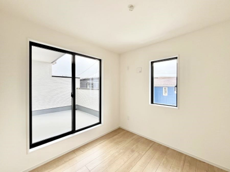 ���̑����ρ@�o���R�j�[���J�������v���X���Ă����m��