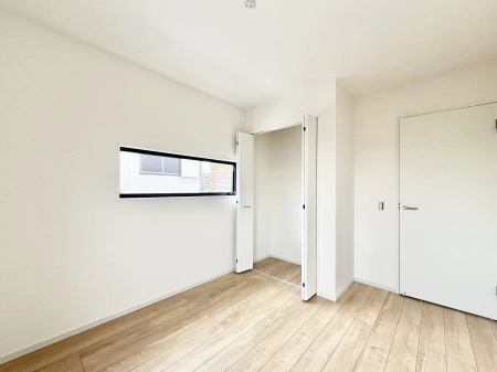 �q�������@�q�������ɂ��������߂Ȏ��[�X�y�[�X�����Ղ�̋���