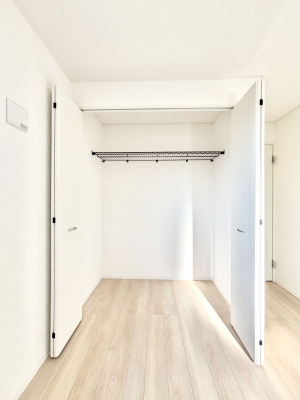 ���[�@�����Ղ�̎��[�X�y�[�X�ŉ��K�ɕ�点���� 