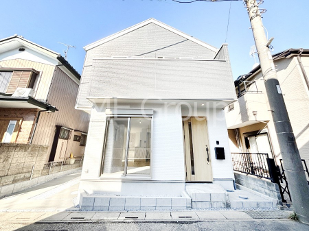 ���n�O�ώʐ^�@���X�����I�����Ղ�̗z���ƊJ�����ɕ�܂�閾�邢�Z�܂��B 