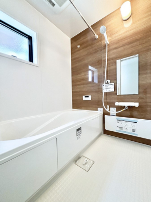 �����@����̔�����₷��؂ȃo�X�^�C���B�������Ƃ����C���y����Ŕ����Ƃ肽���ł��ˁI  