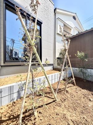 ���̑��@�K�[�f�j���O��ƒ�؉����y���߂邨��t���B