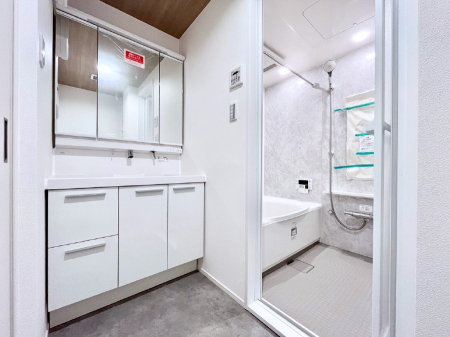 ���ʑ�E���ʏ��@������������ʉ��ώ��Œ��̐g�x�x�����K  