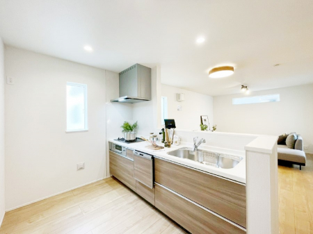 �L�b�`���@���������Ȃ��炲�Ƒ��Ƃ̉�b���y���߂�ΖʃJ�E���^�[�L�b�`��