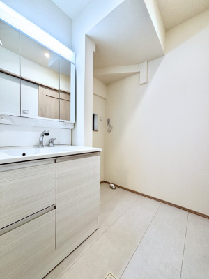 ���̑��@�������̂�����K��Ԃł��B�����̐g�x�x���C�����ǂ����g�������܂��B 