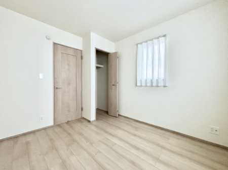 �q�������@�q�������ɂ��������߂Ȏ��[�X�y�[�X�����Ղ�̋���