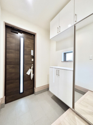 ���ց@����I�𗘗p���āA���z�������������q�l�������ĂȂ��ł��܂��B