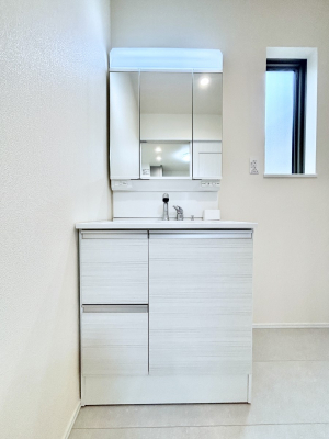 ���ʑ�E���ʏ��@�傫�����₷���O�ʋ��Ő�����������ʑ�́A�g�����Ȃ݃`�F�b�N�┧�̂������ɂ������߂ł��B 