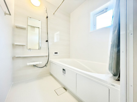 �����@����̔�����₷��؂ȃo�X�^�C���B�������Ƃ����C���y����Ŕ����Ƃ肽���ł��ˁI  