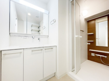 ���ʑ�E���ʏ��@������������ʉ��ώ��Œ��̐g�x�x�����K