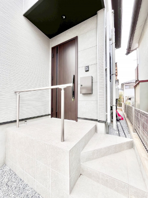 ���ց@���֑O�͉J���~���Ă��G��ɂ��������t��