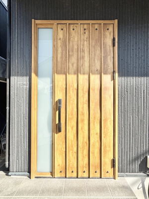 ���ց@�Z�܂��̊�����o����A���փh�A�B 