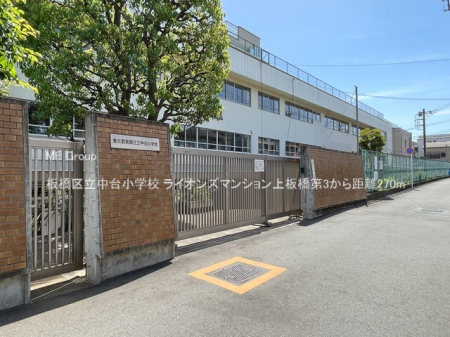 ���ӊ��@���w�Z 270m ���旧���䏬�w�Z