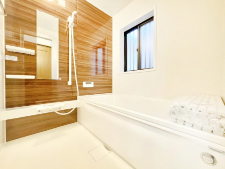 �����@����̔�������Ă���閾�邢�������̂���o�X���[��