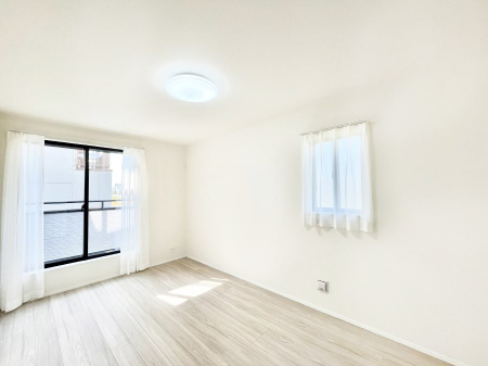 ���̑����ρ@�o���R�j�[���J�������v���X���Ă����m��  