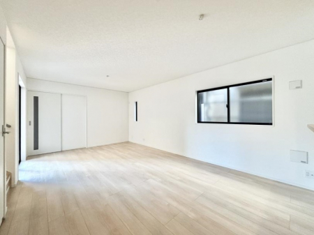 ���̑����ρ@�Ƒ��c���̎��Ԃ����������Ȃ��났�̃��r���O�_�C�j���O�B