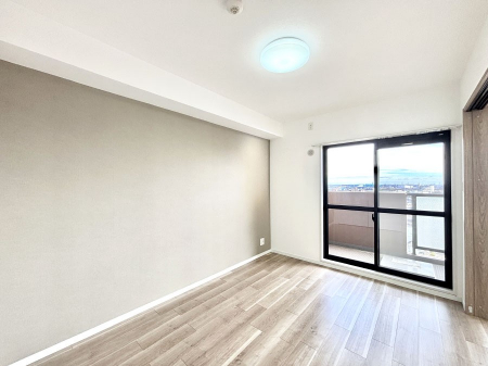 ���̑����ρ@�o���R�j�[���J�������v���X���Ă����m��  