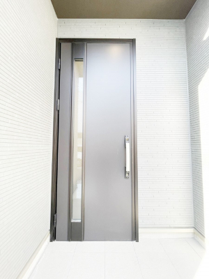 ���ց@���֑O�͉J���~���Ă��G��ɂ��������t��