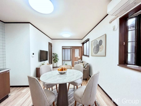 ���r���O�@�������������͋C�̂k�c�j�͉Ƒ��݂�Ȃ̉��K��ԁ@���Ƌ��CG�ł�