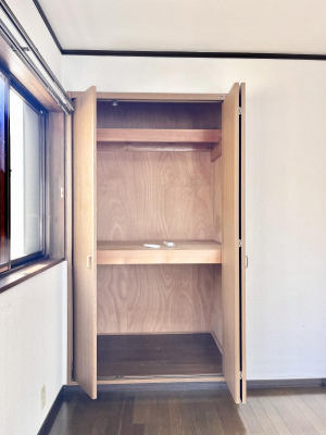 ���[�@�����Ղ�̎��[�X�y�[�X�ŉ��K�ɕ�点���� 